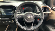 Toyota Aygo X 1.0 VVT-i Edge 5dr Petrol Hatchback